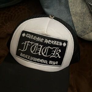 AUTHENTIC chrome hearts hat (f*ck Hollywood USA) black/white tone